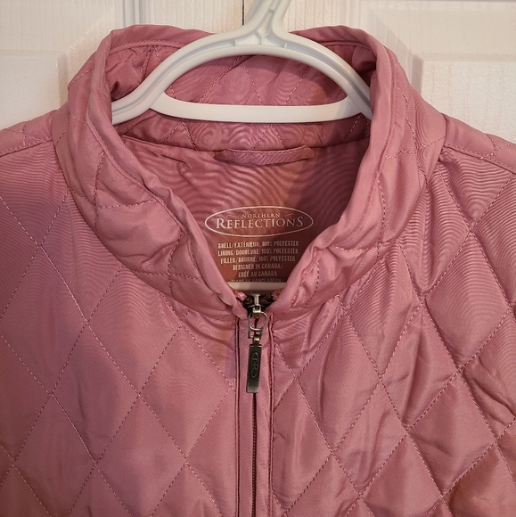 🌟 Northern Reflections Quilted Spring Vest Size Small (adjustable) - Picture 3 of 6